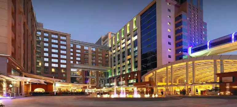 Top Malls Near Godrej Tiara